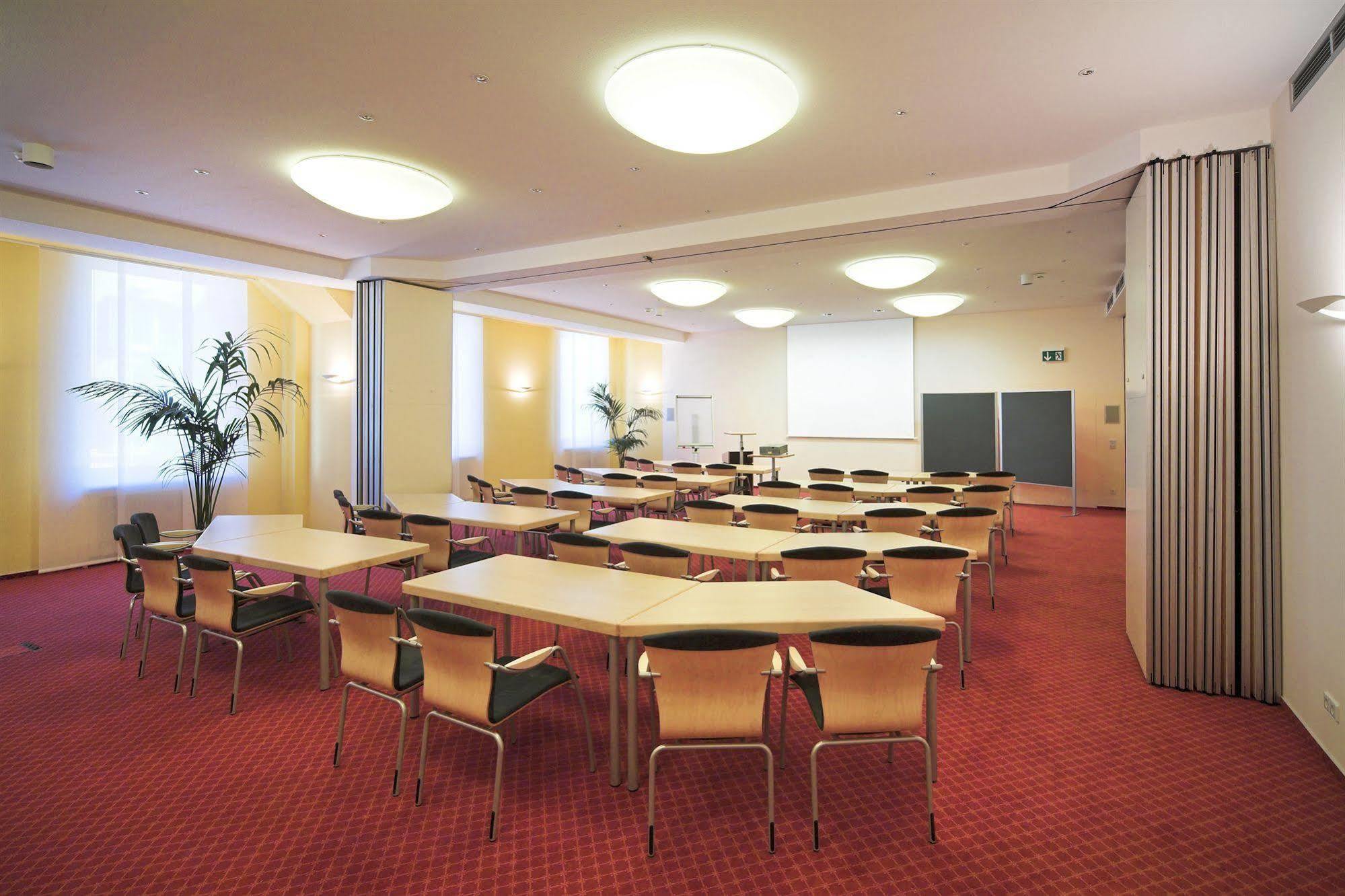 Stadthotel Freiburg Kolping Hotels & Resorts Exterior photo
